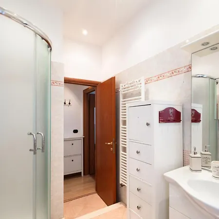 شقة Full Comfort Belluno ميلان